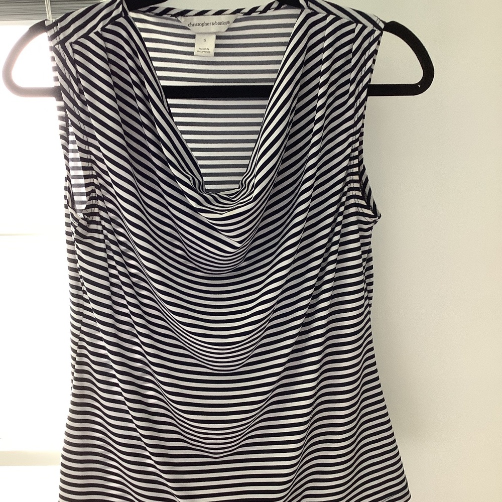 Christopher & banks top